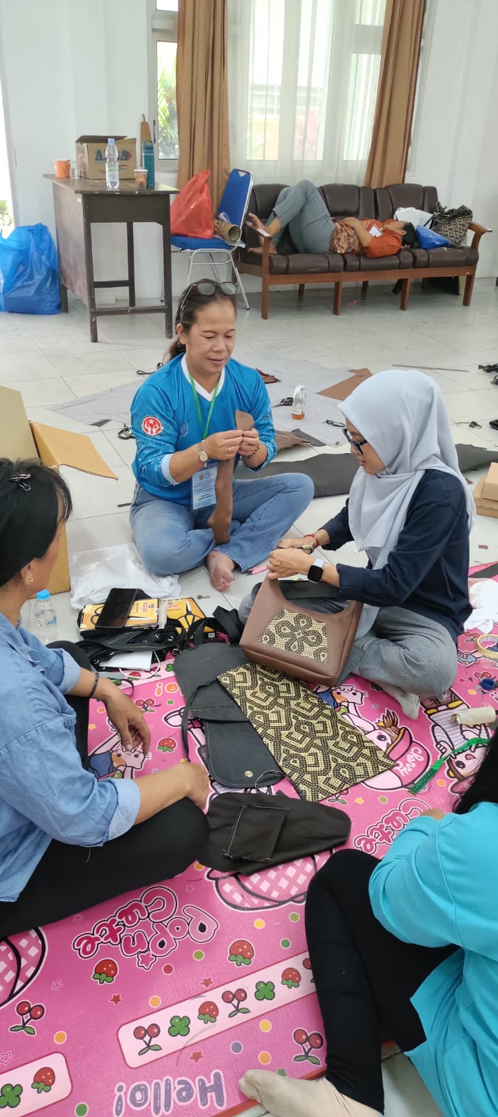 BERITA GAMBAR SIMPATIK
